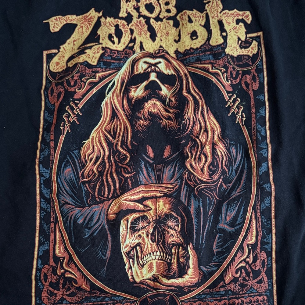 Black and Gold Graphic T-Shirt - Picture 3 of 5